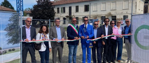 taglio nastro cantiere